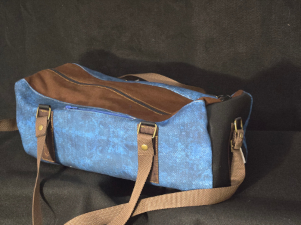 (image for) Small Duffle - Denim and Brown